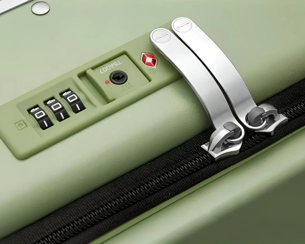 carry on roller suitcase